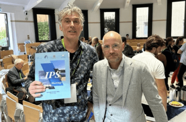 Op de foto: Cris Bergmans en Jan Markerink tijdens een congres over het belang van IPS in Rimini, Italië